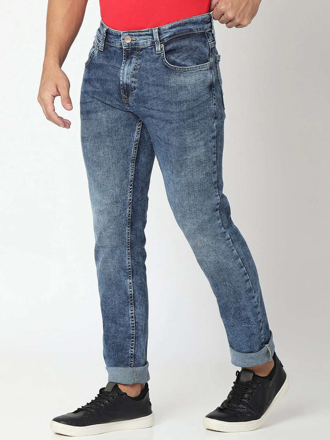SPYKAR Men Blue Relaxed Fit Low-Rise Light Fade Jeans - Image 2