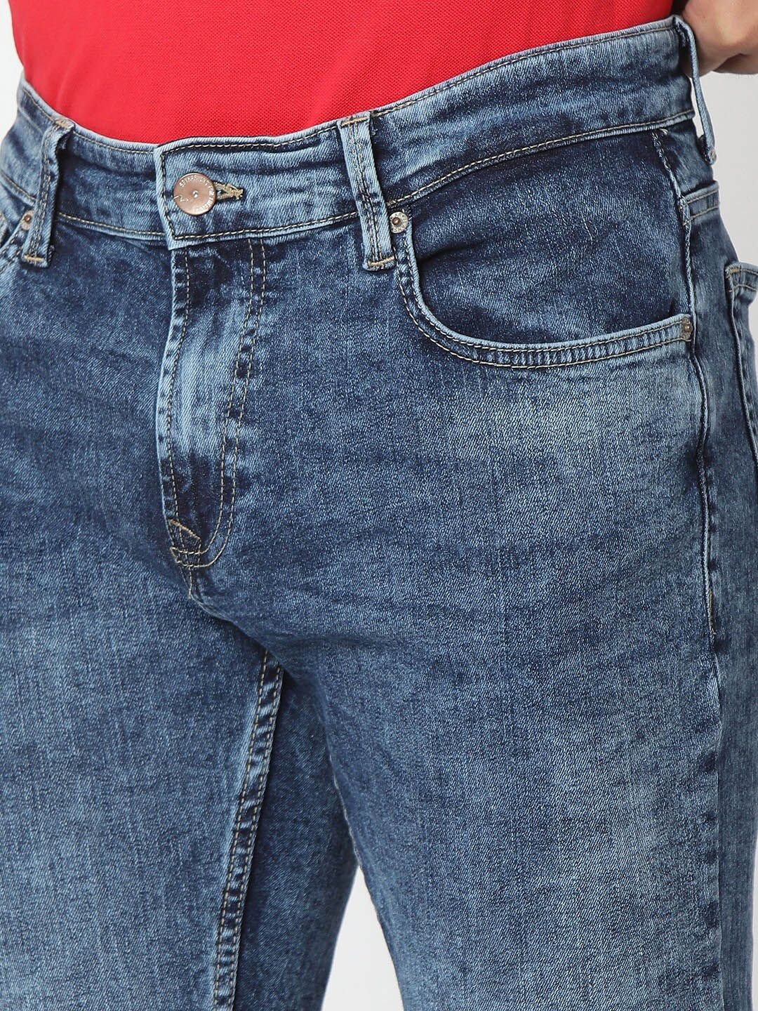 SPYKAR Men Blue Relaxed Fit Low-Rise Light Fade Jeans - Image 4