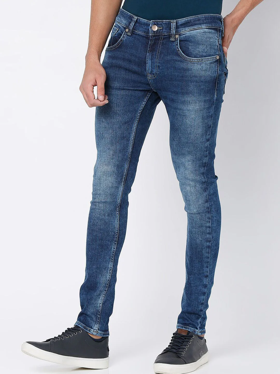 SPYKAR Men Blue Super Skinny Fit Low-Rise Heavy Fade Jeans - Image 3