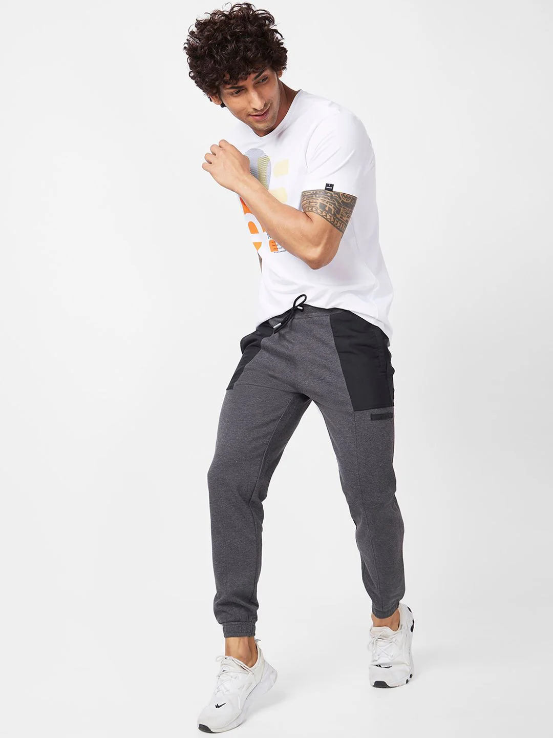 SPYKAR Men Mid-Rise Cotton Joggers - Image 4