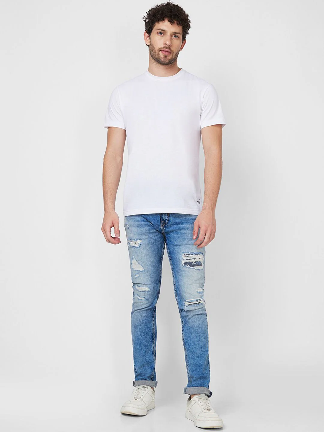 SPYKAR Men Skinny Fit Low-Rise Highly Distressed Heavy Fade Stretchable Cotton Jeans - Image 5