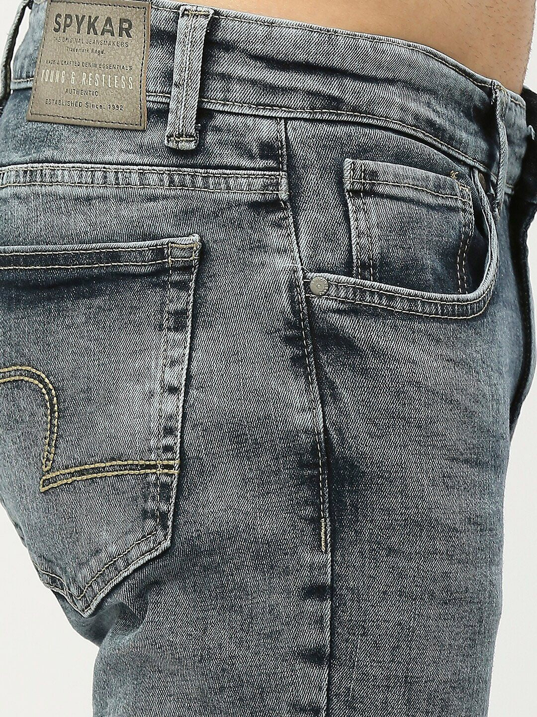 SPYKAR Men Slim Fit Low-Rise Heavy Fade Stretchable Cotton Jeans - Image 7