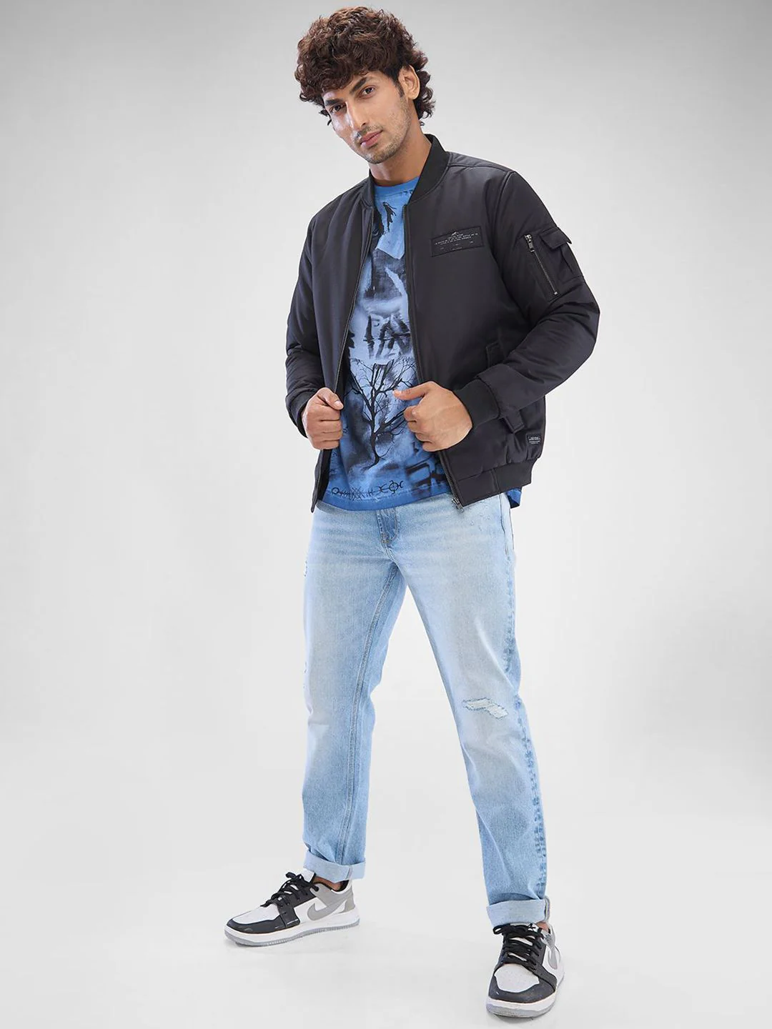 SPYKAR Men Solid Full Sleeve Regular Bomber Jacket - Image 4