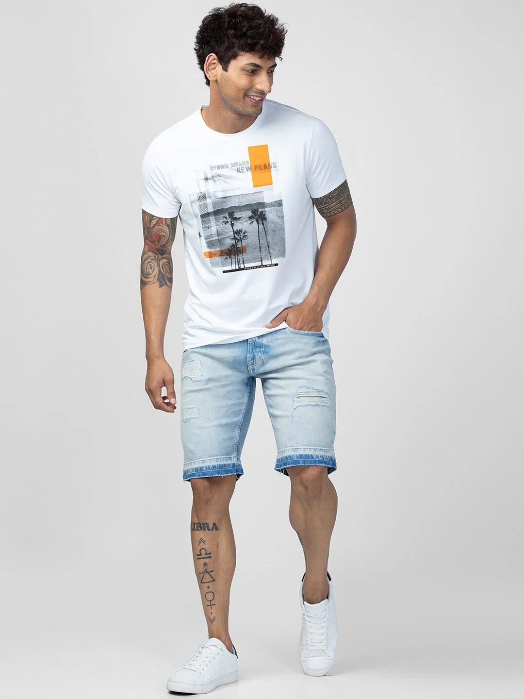 SPYKAR Men Washed Cotton Regular Fit Denim Shorts - Image 5