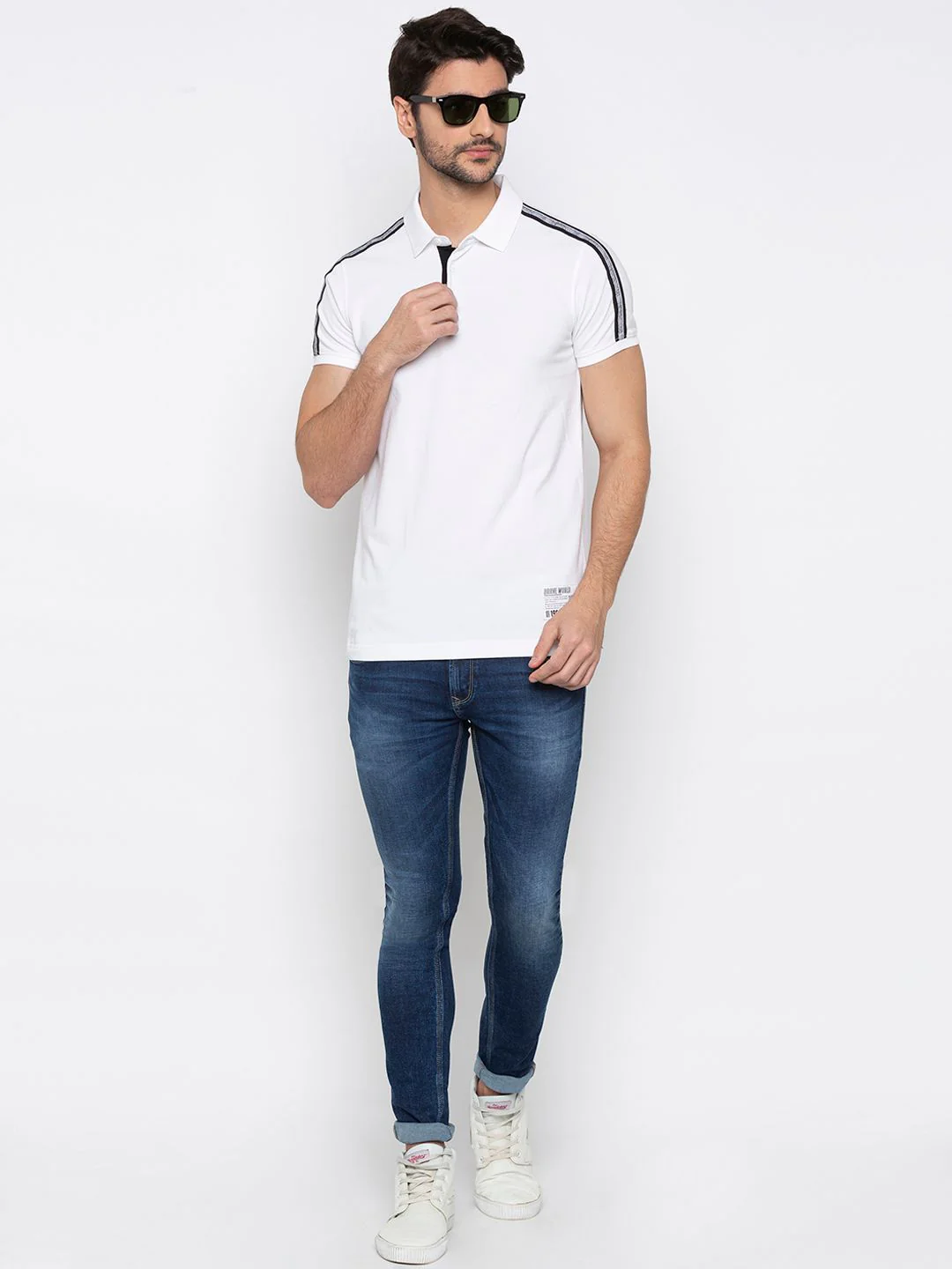 SPYKAR Men White Solid Polo Collar T-shirt - Image 4