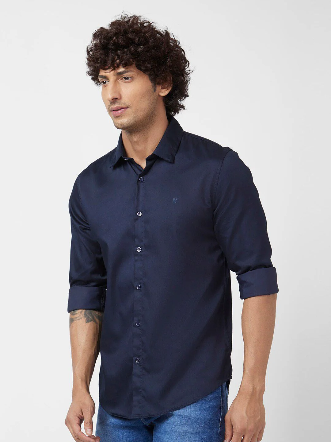 SPYKAR Spread Collar Classic Opaque Cotton Linen Casual Shirt - Image 3
