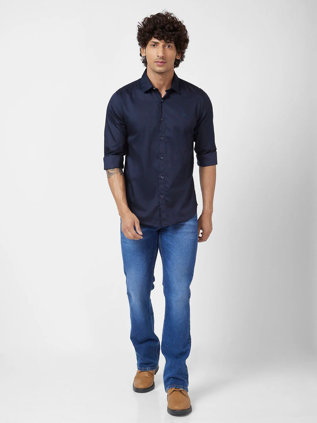 SPYKAR Spread Collar Classic Opaque Cotton Linen Casual Shirt - Image 4