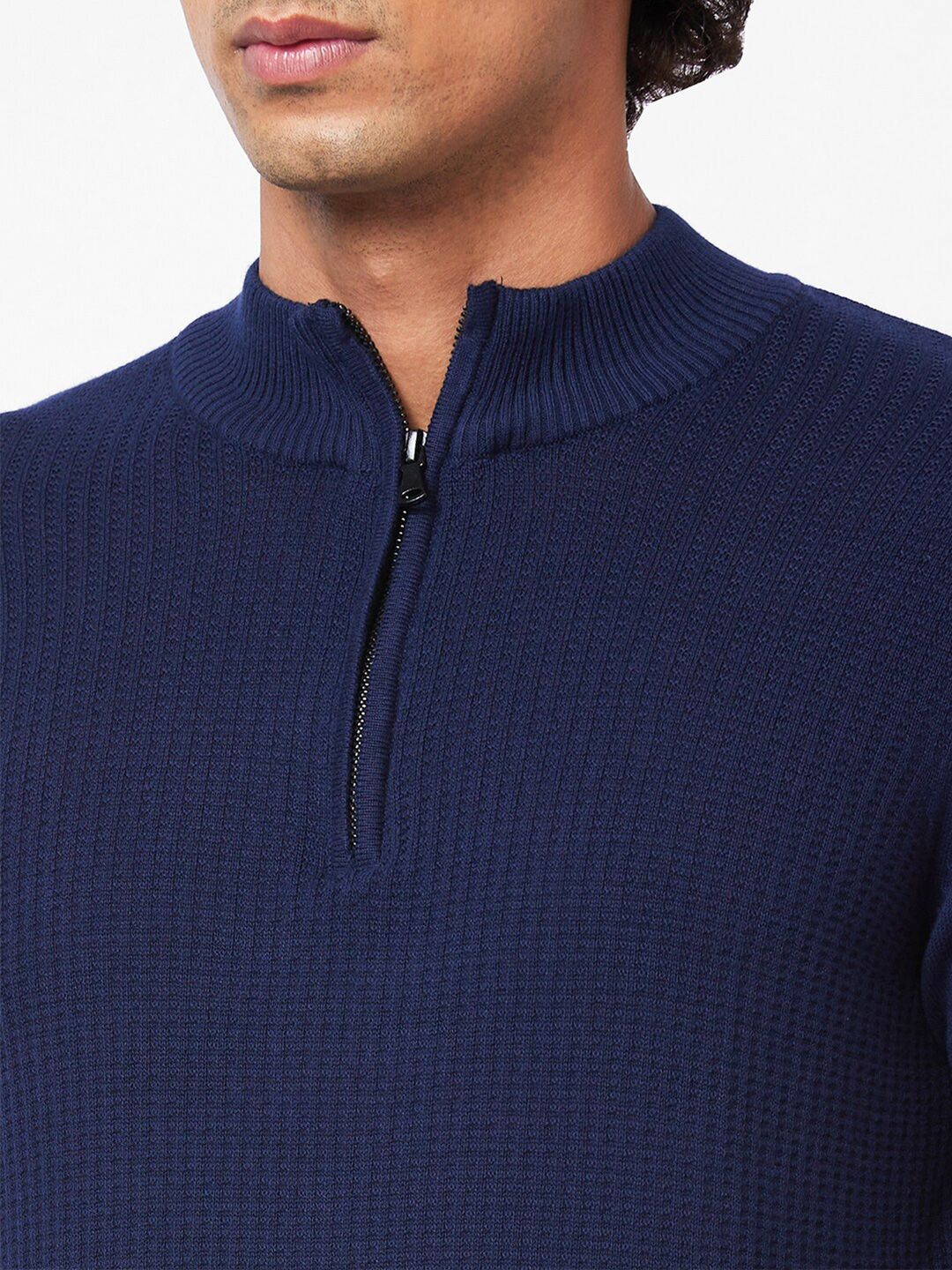 SPYKAR Striped Self Design Mock Collar Half Zipper Ribbed Cotton Pullover Sweater - Image 2