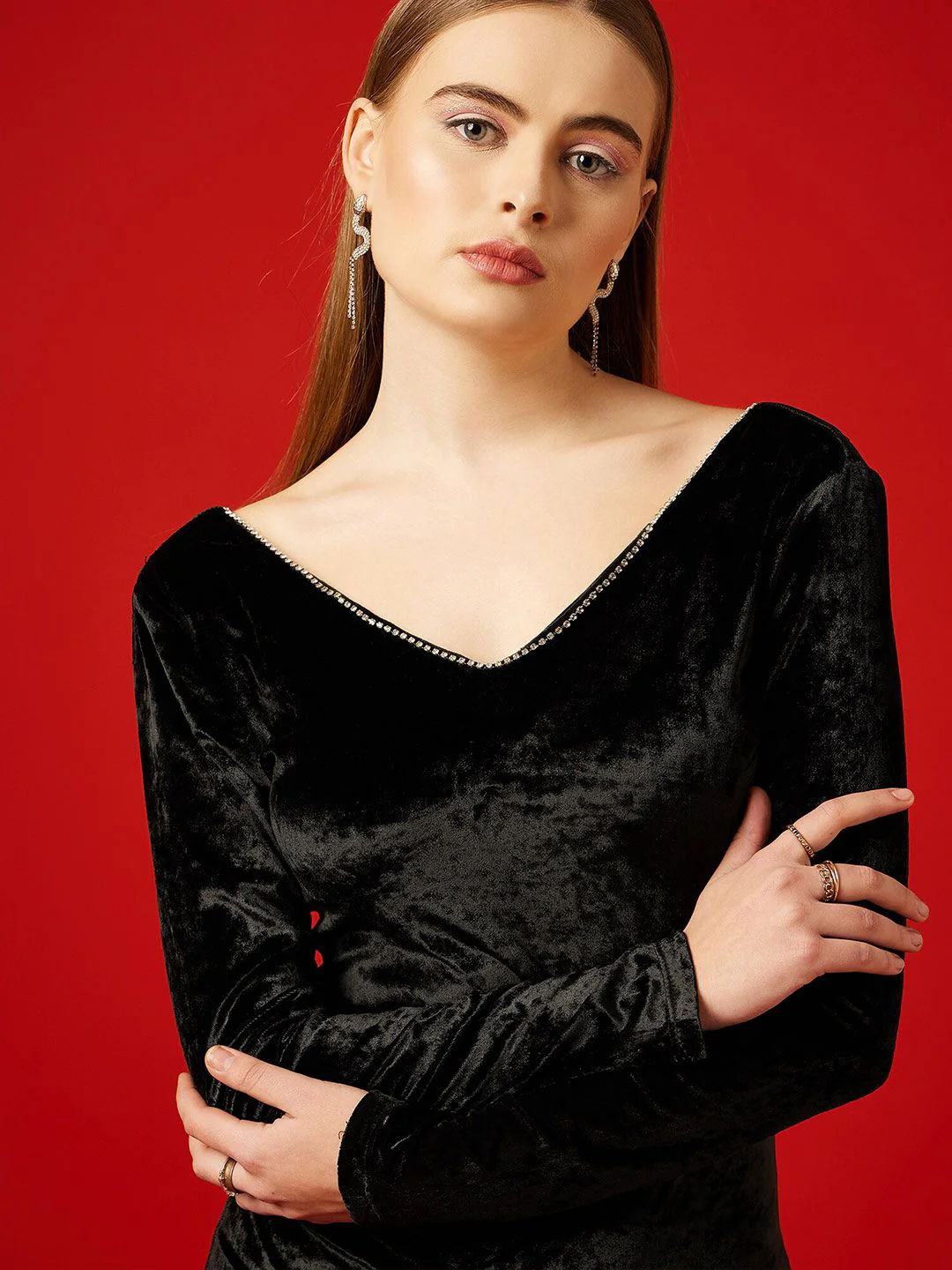 STREET 9 Embellished Long Sleeves Velvet Sheath Dress - Image 2