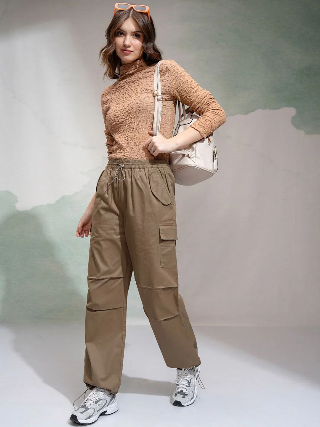 Street By Tokyo Talkies Women Mid Rise Straight Fit Trouser - Image 4