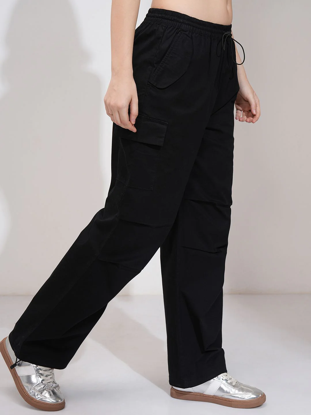 Street By Tokyo Talkies Women Straight Fit Pleated Cotton Cargos - Image 2