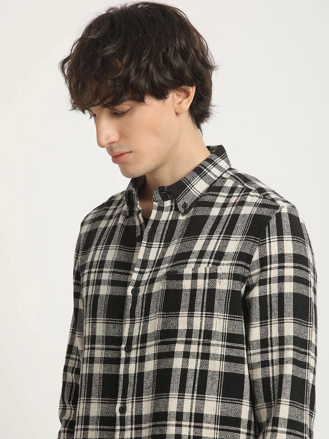 THE BEAR HOUSE Checked Slim Fit Pure Cotton Casual Shirt - Image 3