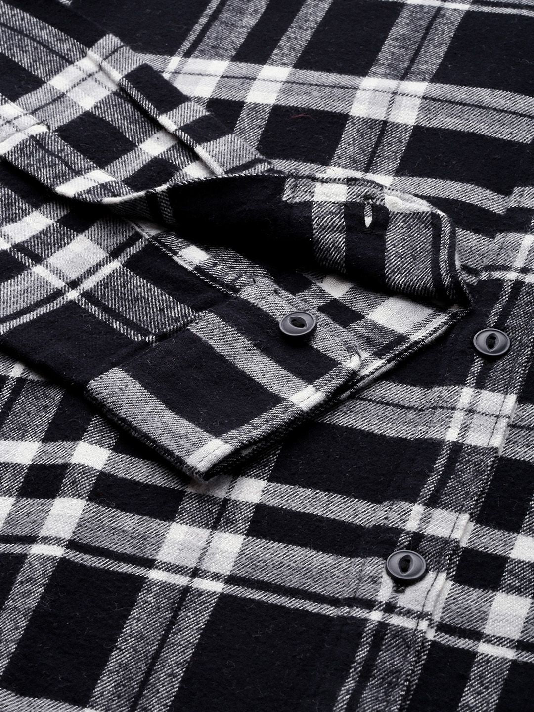 THE BEAR HOUSE Men Black & White Slim Fit Checked Flannel Casual Shirt - Image 3