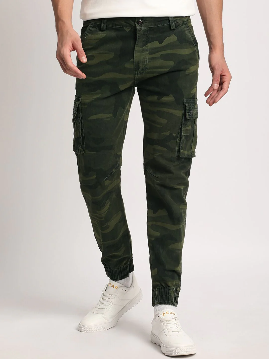 THE BEAR HOUSE Men Camouflage Printed Mid-Rise Regular Fit Cargos Trousers - Image 2
