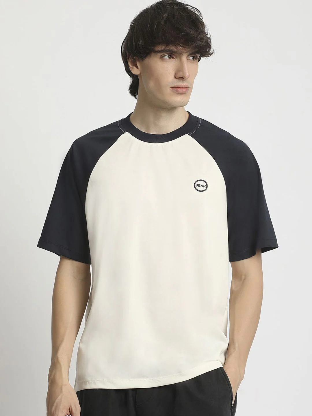 The Bear House Men Colourblocked Regular Fit Tshirt