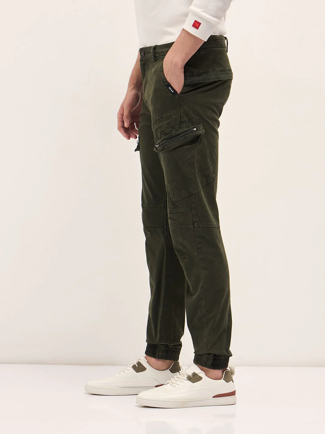 THE BEAR HOUSE Men Cotton Solid Slim Fit Cargo - Image 2