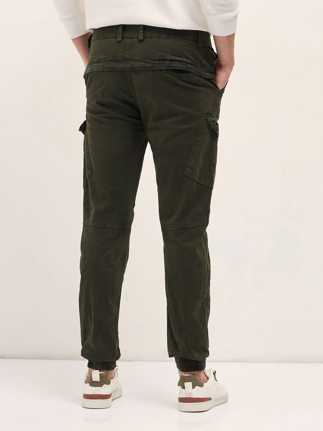 THE BEAR HOUSE Men Cotton Solid Slim Fit Cargo - Image 3