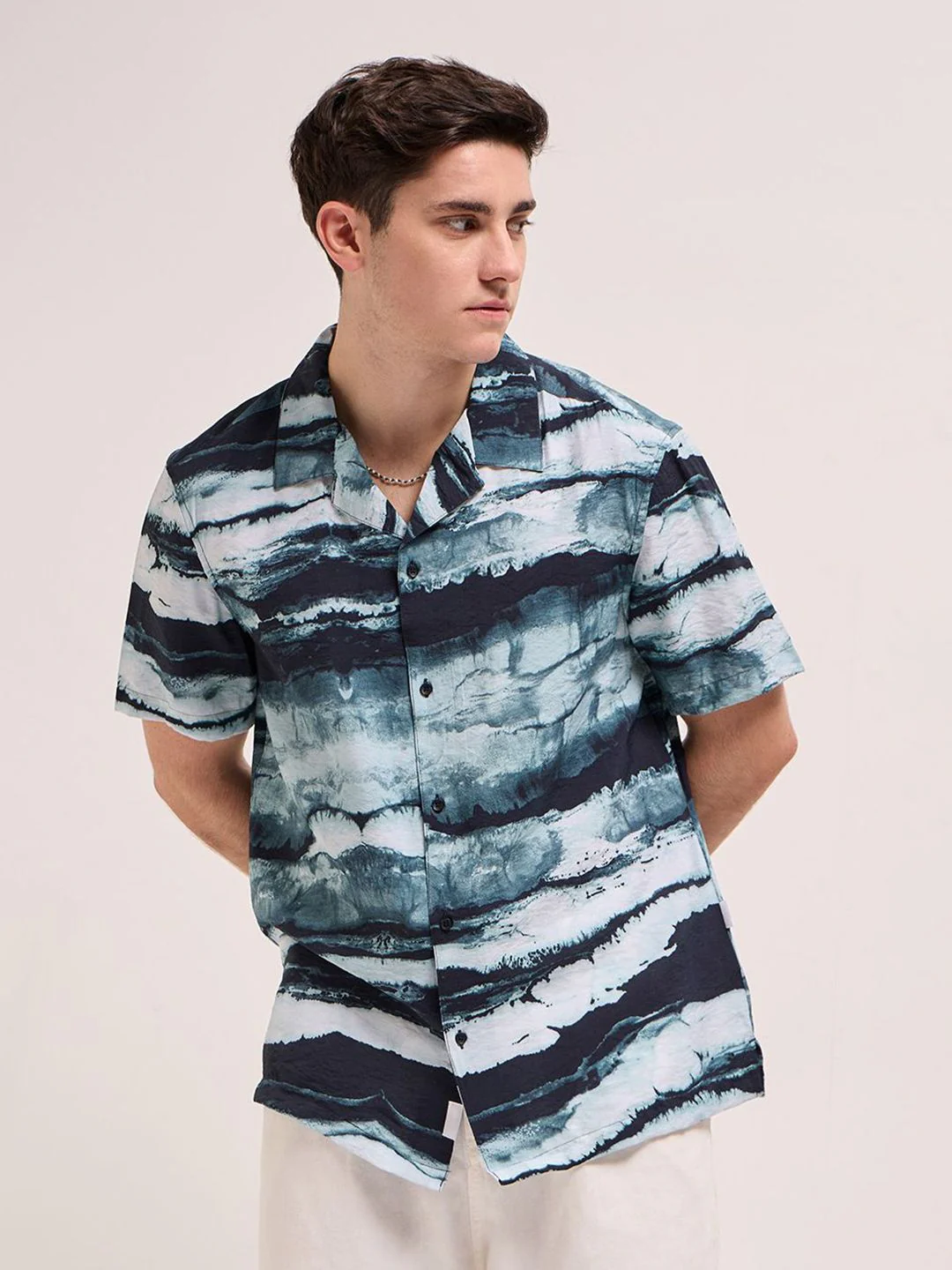 THE BEAR HOUSE Men Cuban Collar Abstract Printed Casual Shirt