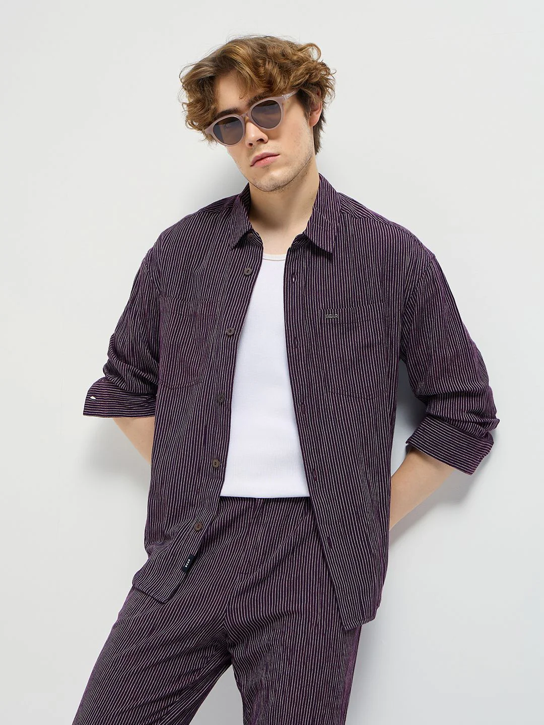 THE BEAR HOUSE Men Cutaway Collar Pinstripes Striped Casual Shirt