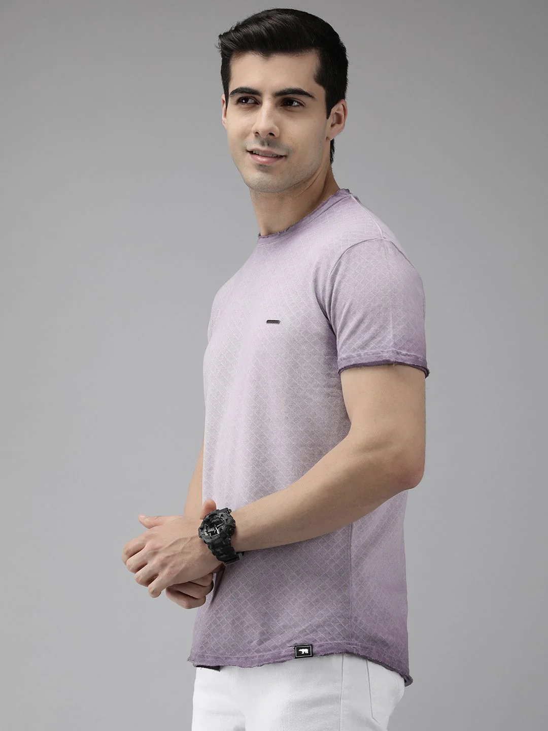 THE BEAR HOUSE Men Lavender Self Design Pure Cotton Slim Fit T-shirt - Image 3