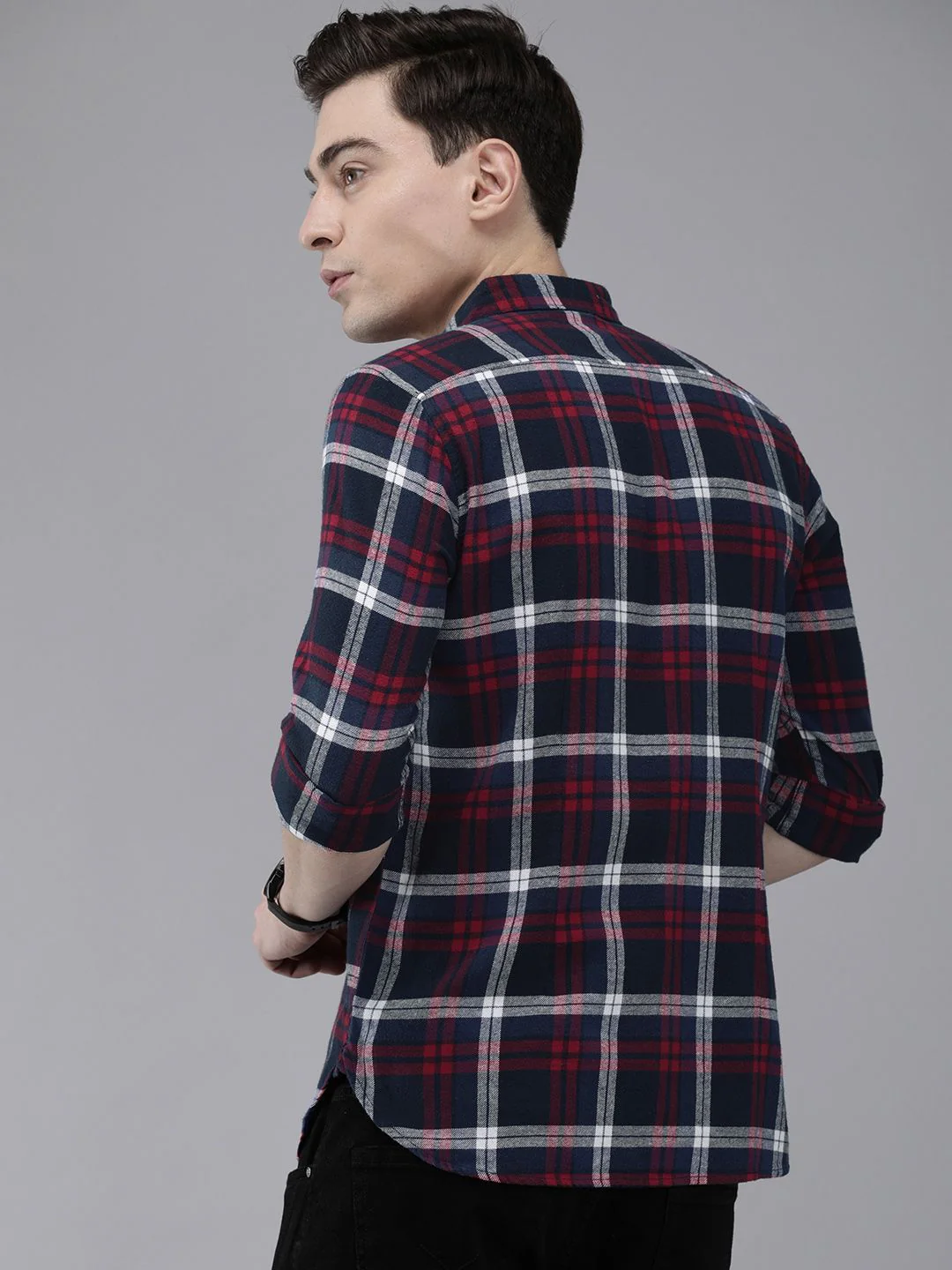 THE BEAR HOUSE Men Navy Blue Slim Fit Tartan Checked Flannel Pure Cotton Casual Shirt - Image 4