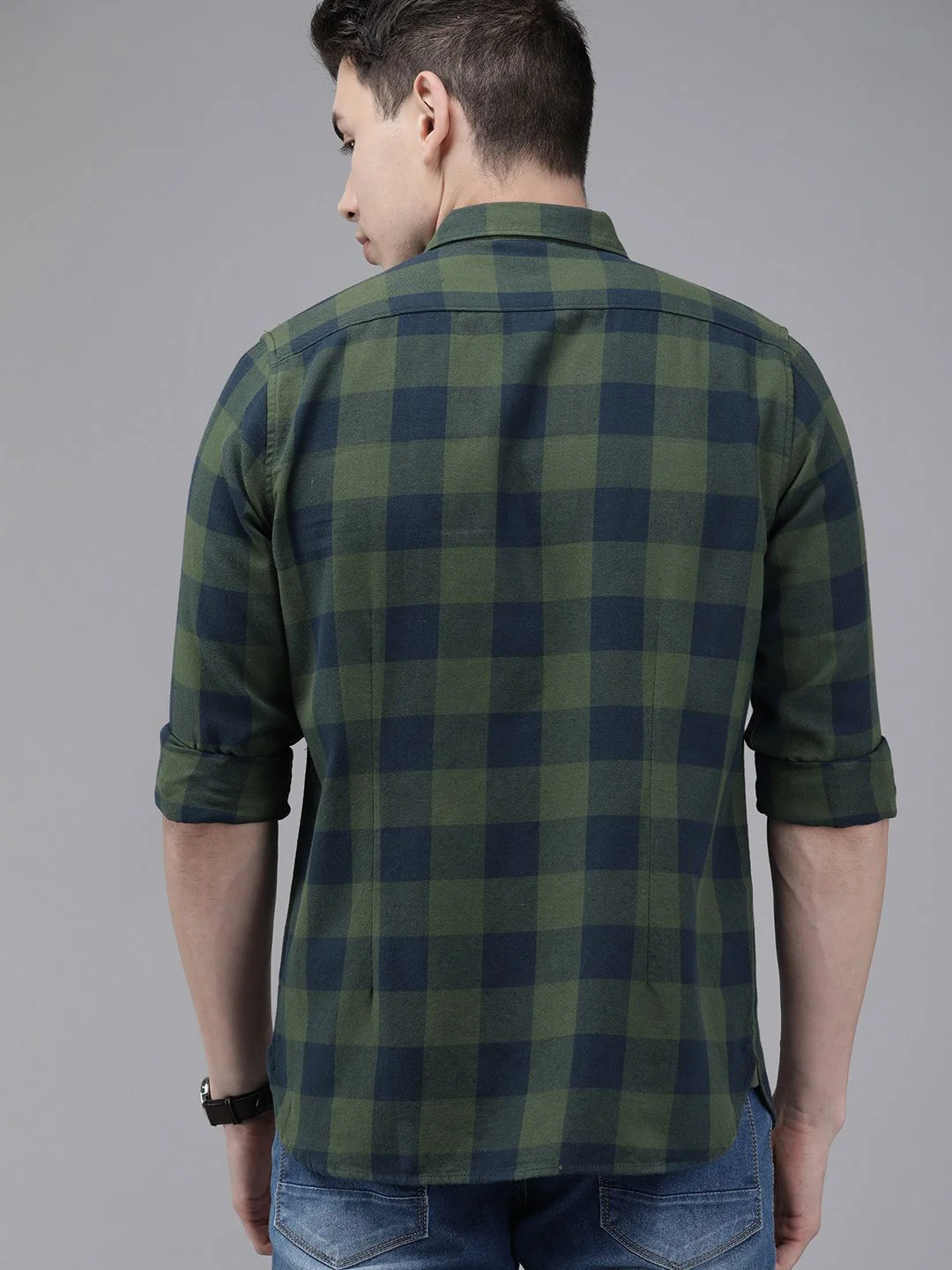 THE BEAR HOUSE Men Olive Green & Navy Blue Pure Cotton Slim Fit Checked Flannel Shirt - Image 4