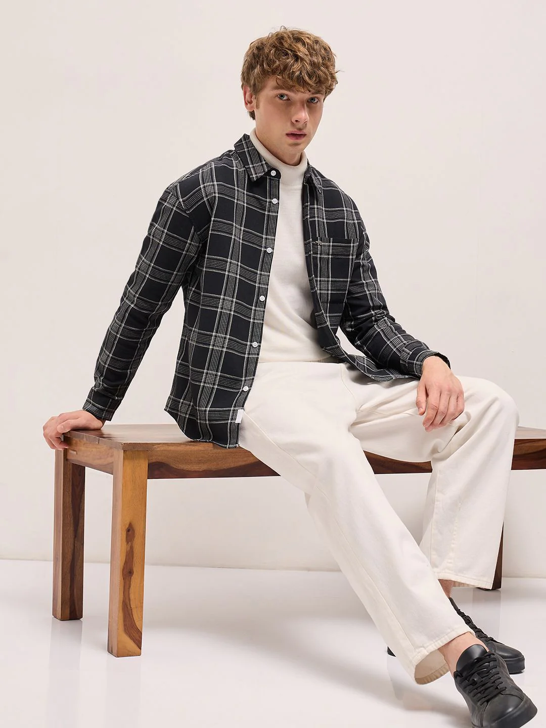 THE BEAR HOUSE Men Opaque Checked Casual Shirt - Image 4