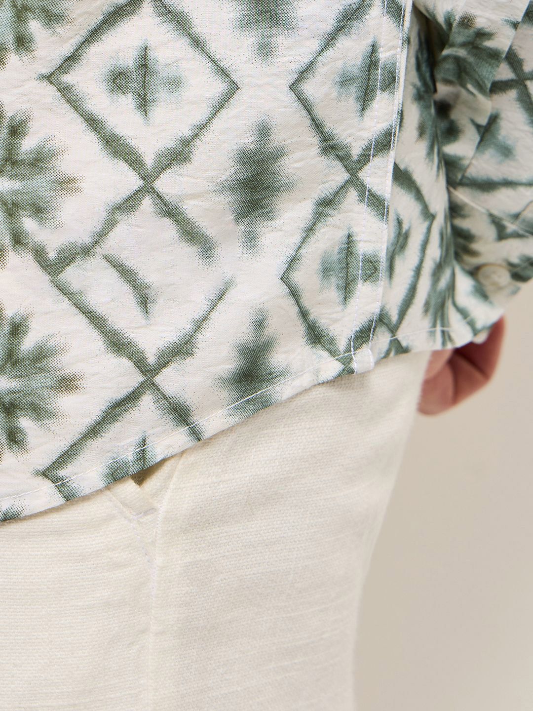 THE BEAR HOUSE Men Opaque Printed Casual Shirt - Image 6