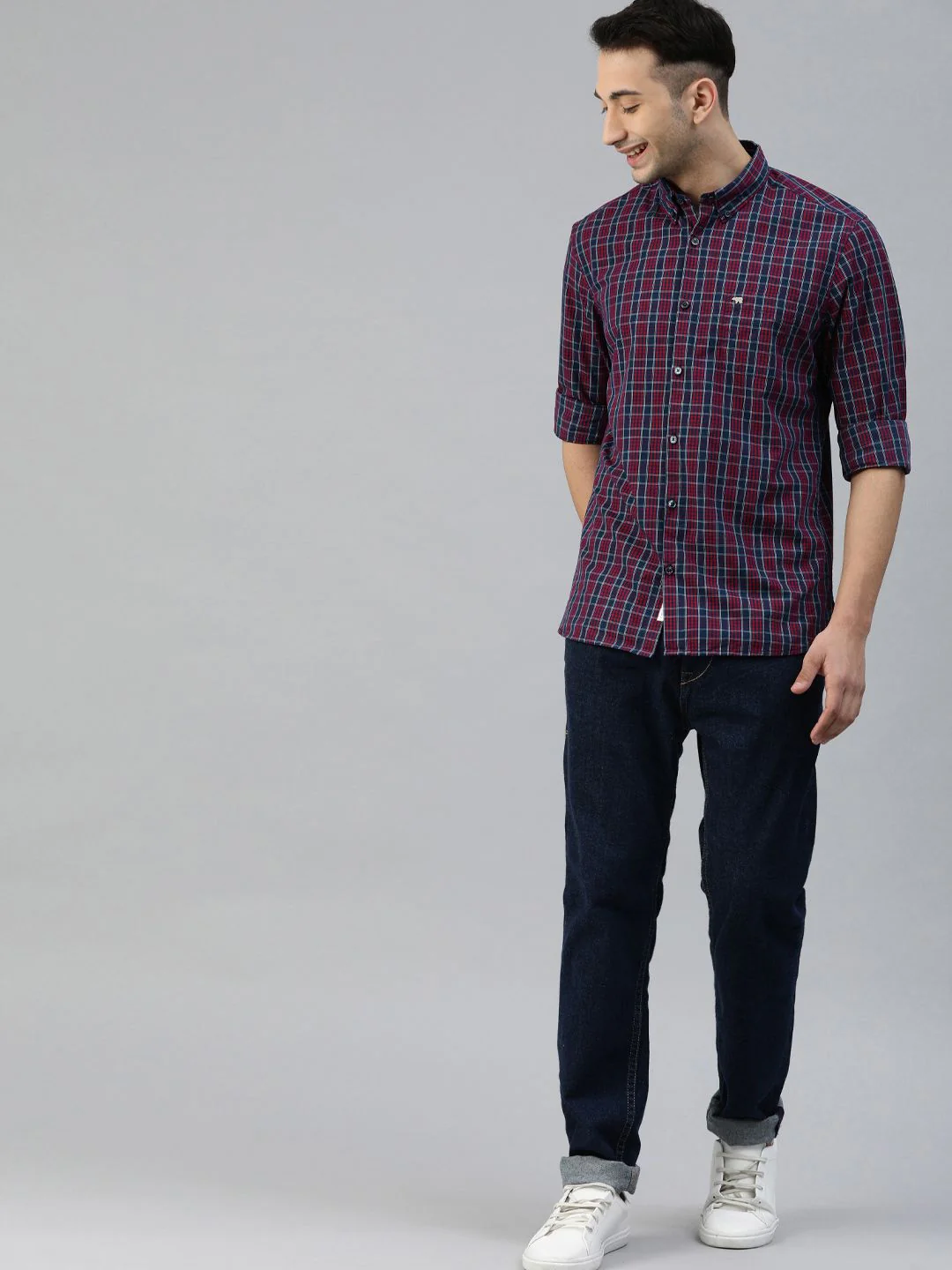 THE BEAR HOUSE Men Red & Navy Blue Slim Fit Checked Casual Shirt - Image 6