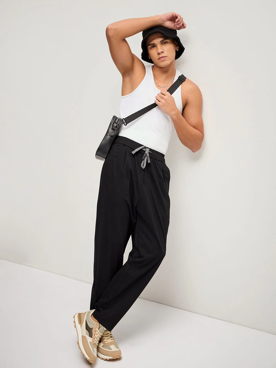 THE BEAR HOUSE Men Regular Fit Casual Trouser - Image 5