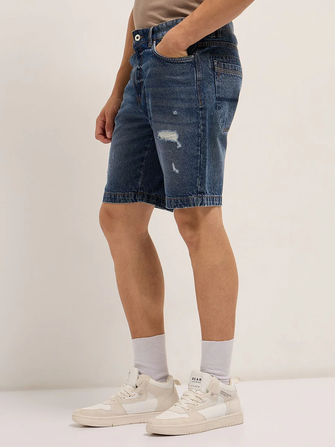 THE BEAR HOUSE Men Relaxed Fit Denim Short - Image 3