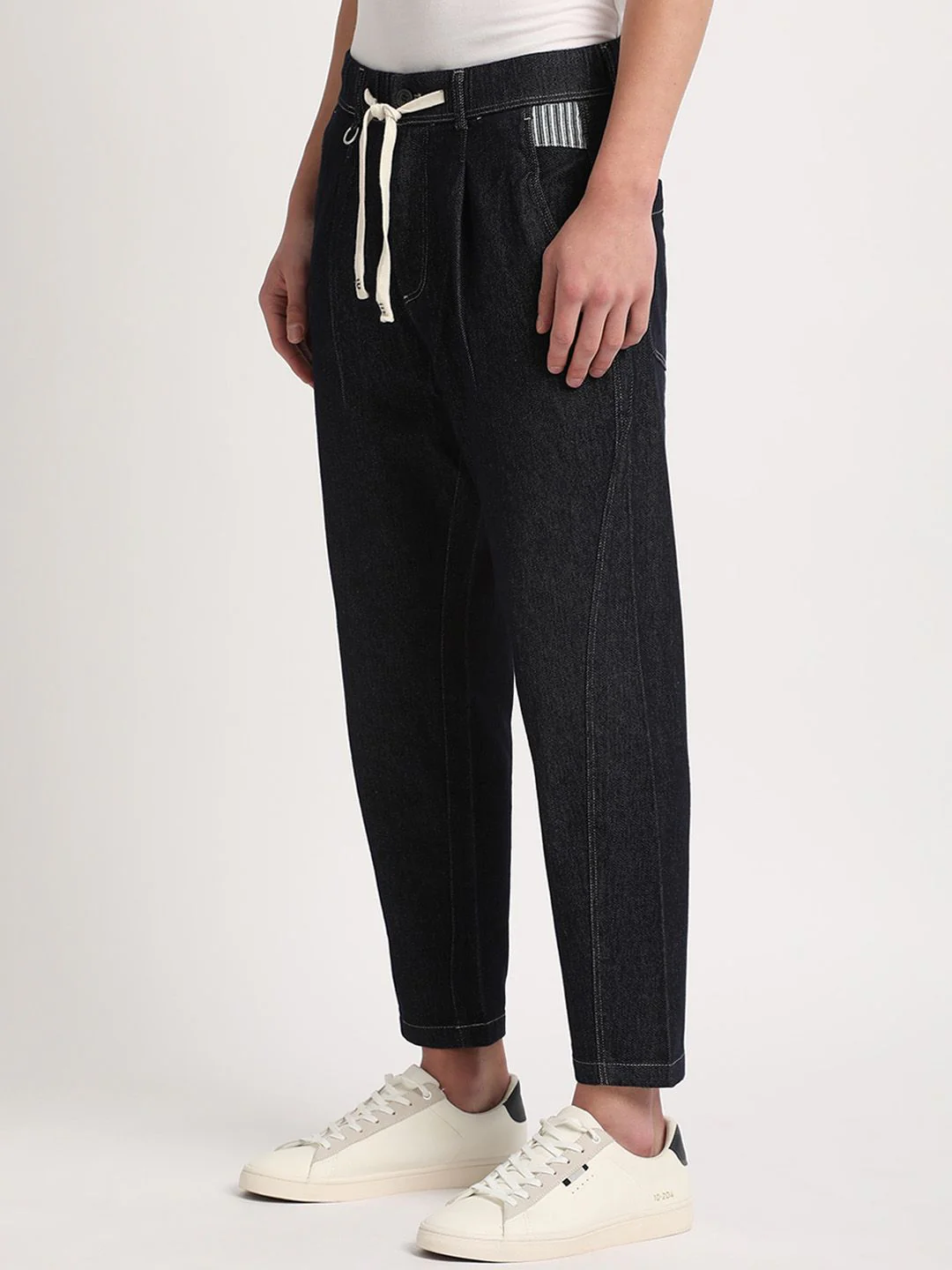 THE BEAR HOUSE Men Relaxed Loose Fit Cotton Denim Trousers - Image 3