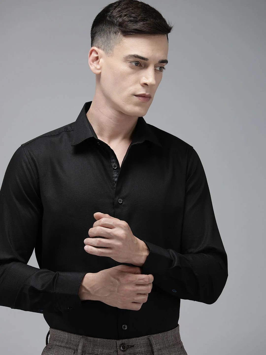 THE BEAR HOUSE Men Slim Fit Formal Shirt