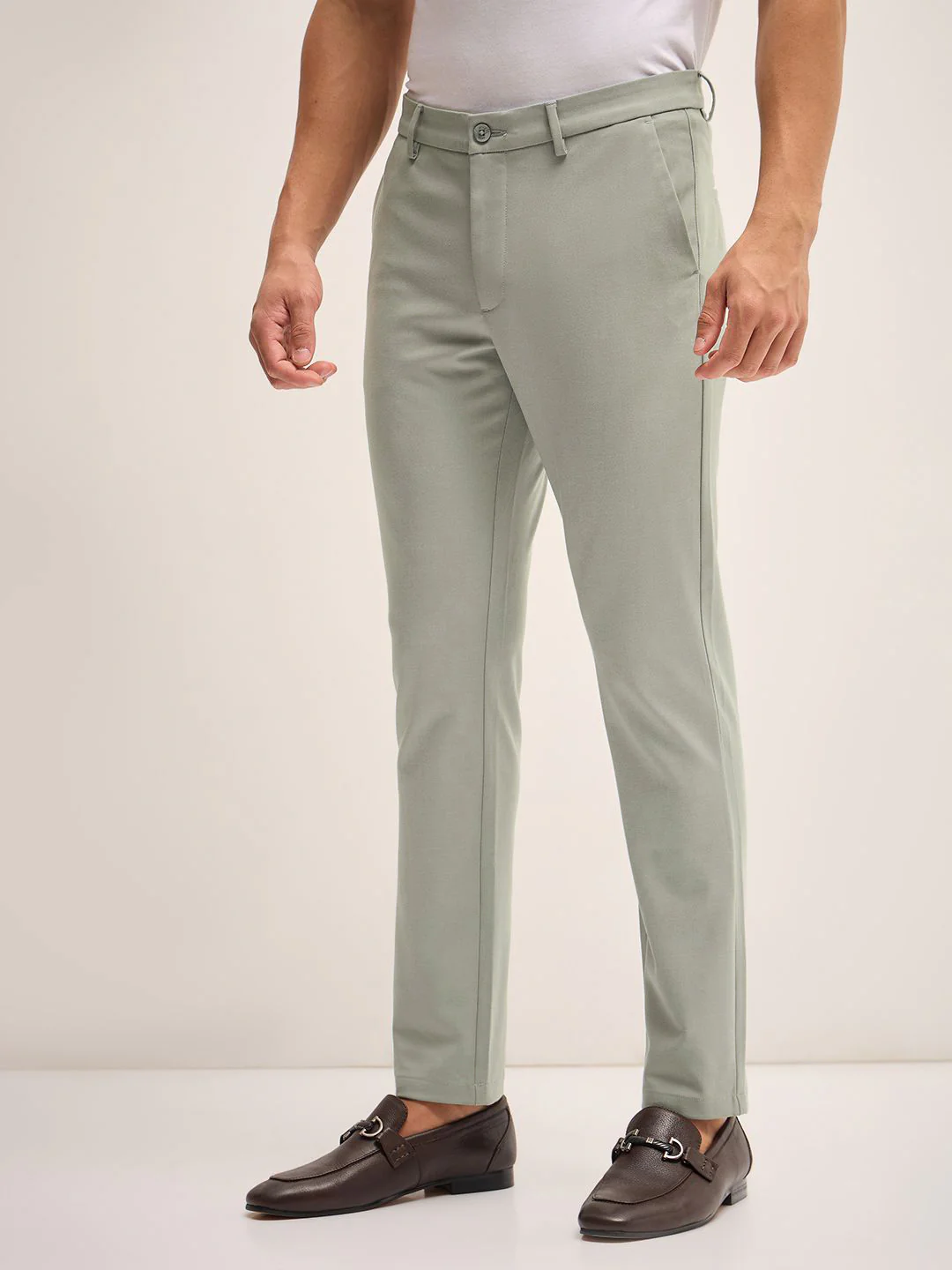 THE BEAR HOUSE Men Slim Fit Mid-Rise Flat-Front Trousers - Image 2