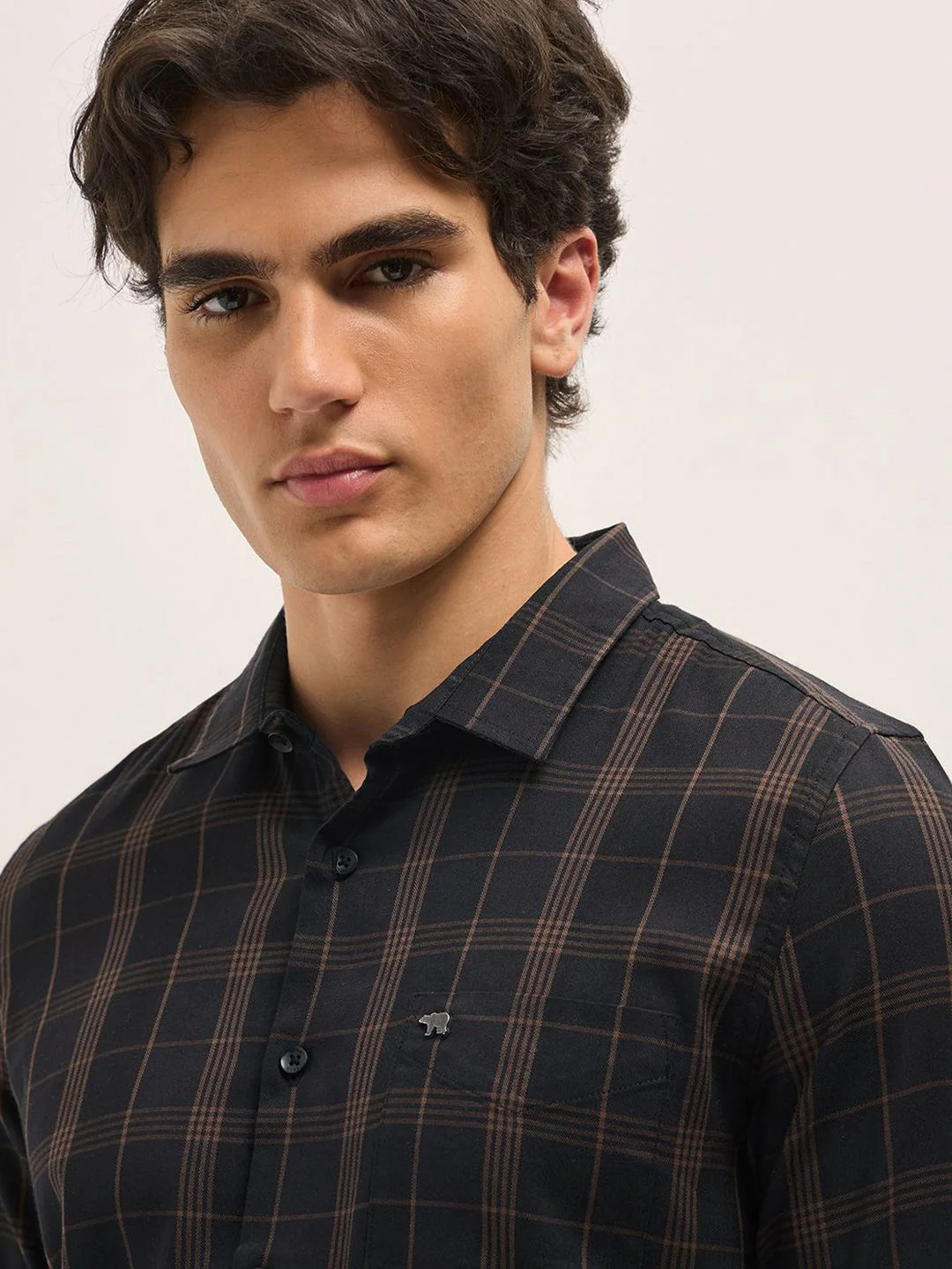 THE BEAR HOUSE Men Slim Fit Opaque Checked Casual Shirt - Image 2