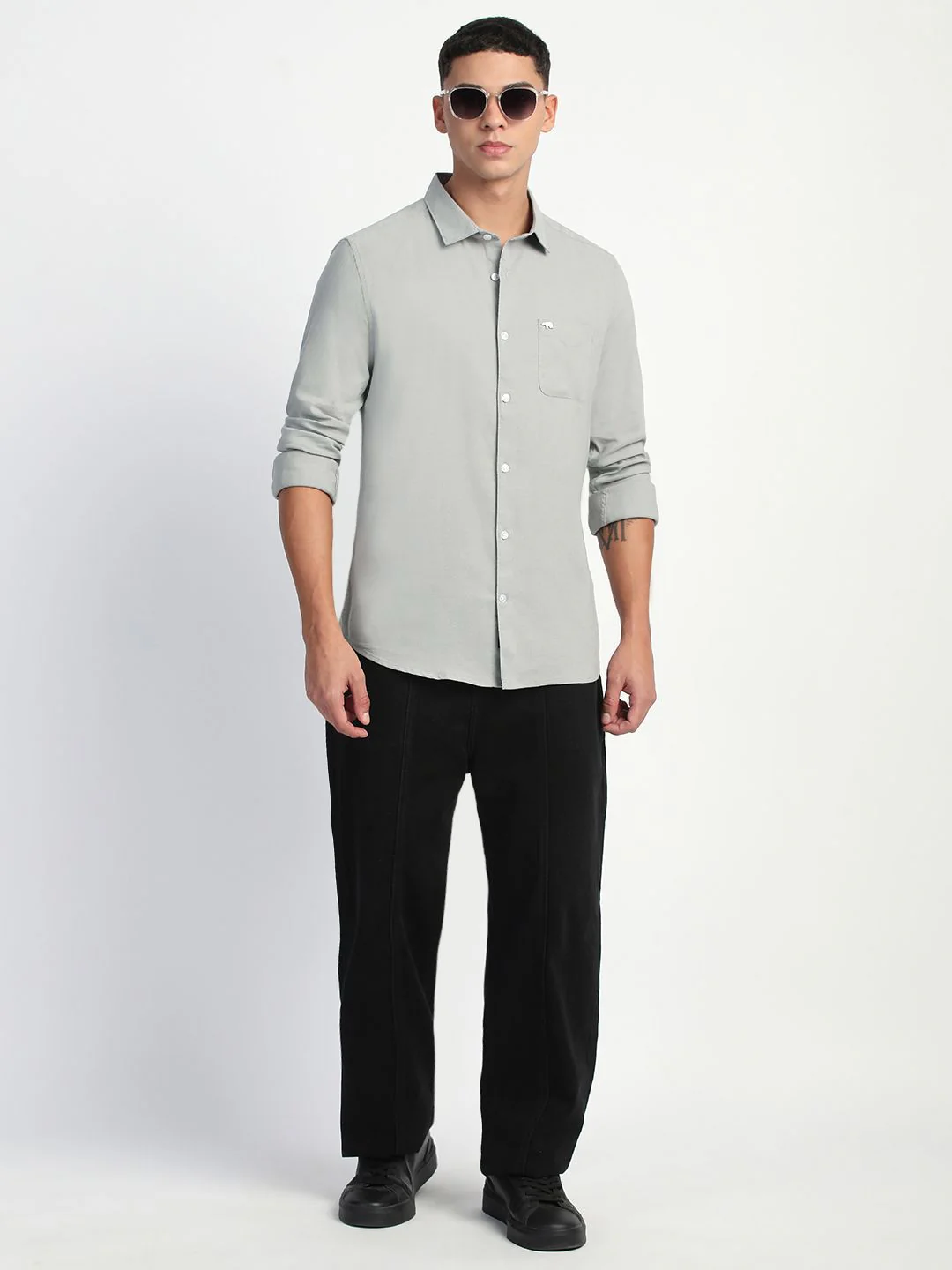 THE BEAR HOUSE Men Slim Fit Opaque Solid Casual Shirt - Image 6