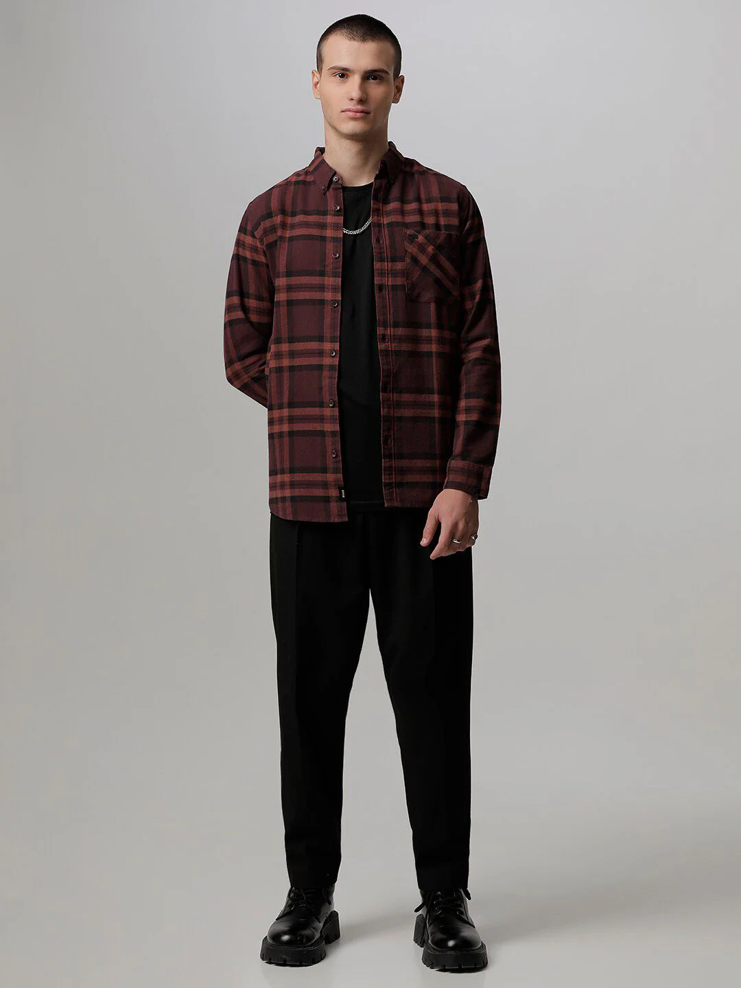 THE BEAR HOUSE Men Slim Fit Tartan Checked Pure Cotton Casual Shirt - Image 4