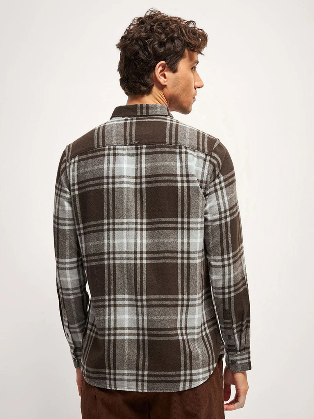 THE BEAR HOUSE Men Slim Fit Tartan Checks Opaque Checked Casual Shirt - Image 5