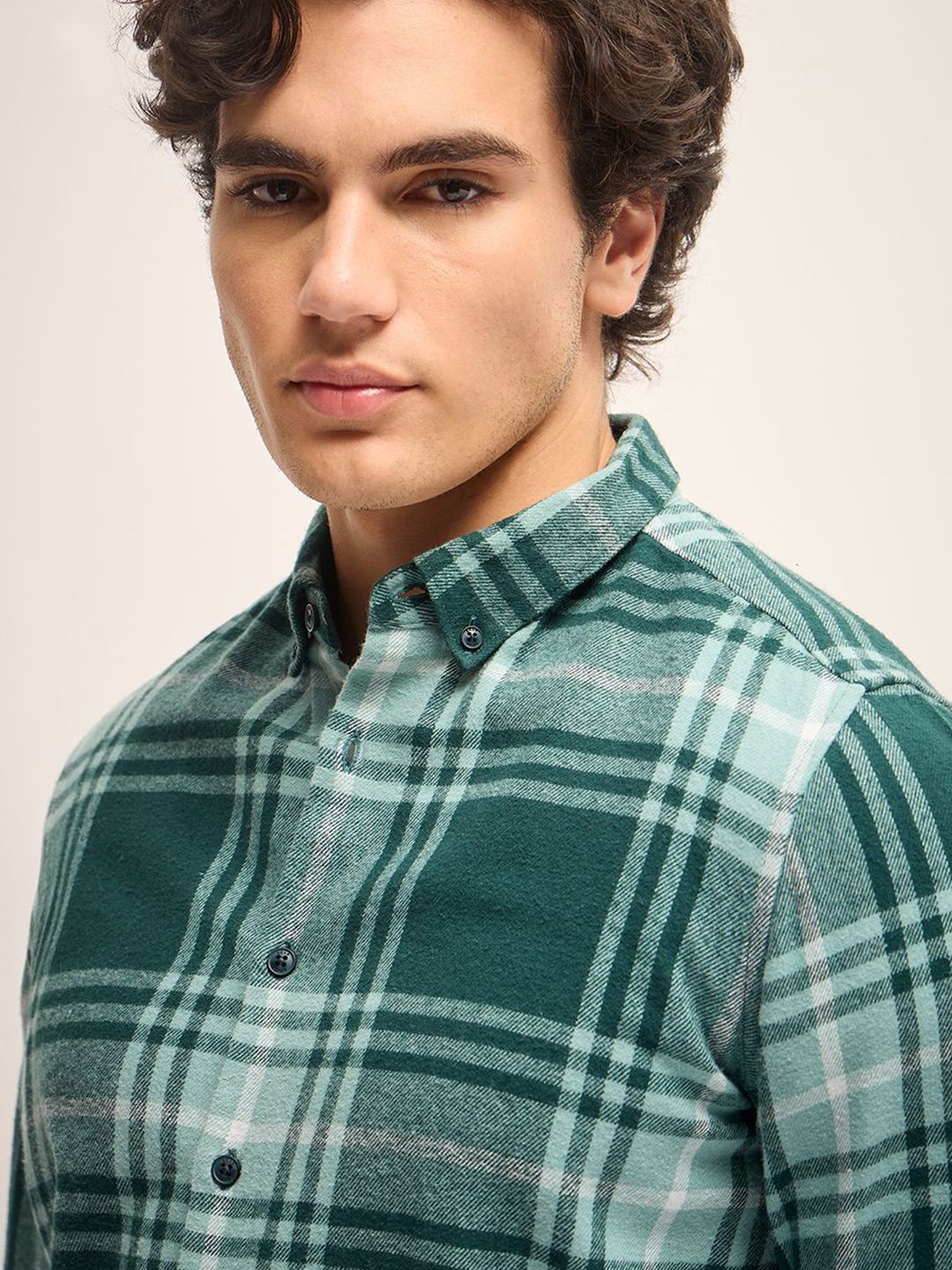 THE BEAR HOUSE Men Slim Fit Tartan Checks Opaque Checked Casual Shirt - Image 2