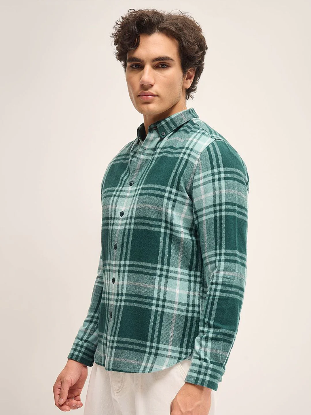 THE BEAR HOUSE Men Slim Fit Tartan Checks Opaque Checked Casual Shirt - Image 3
