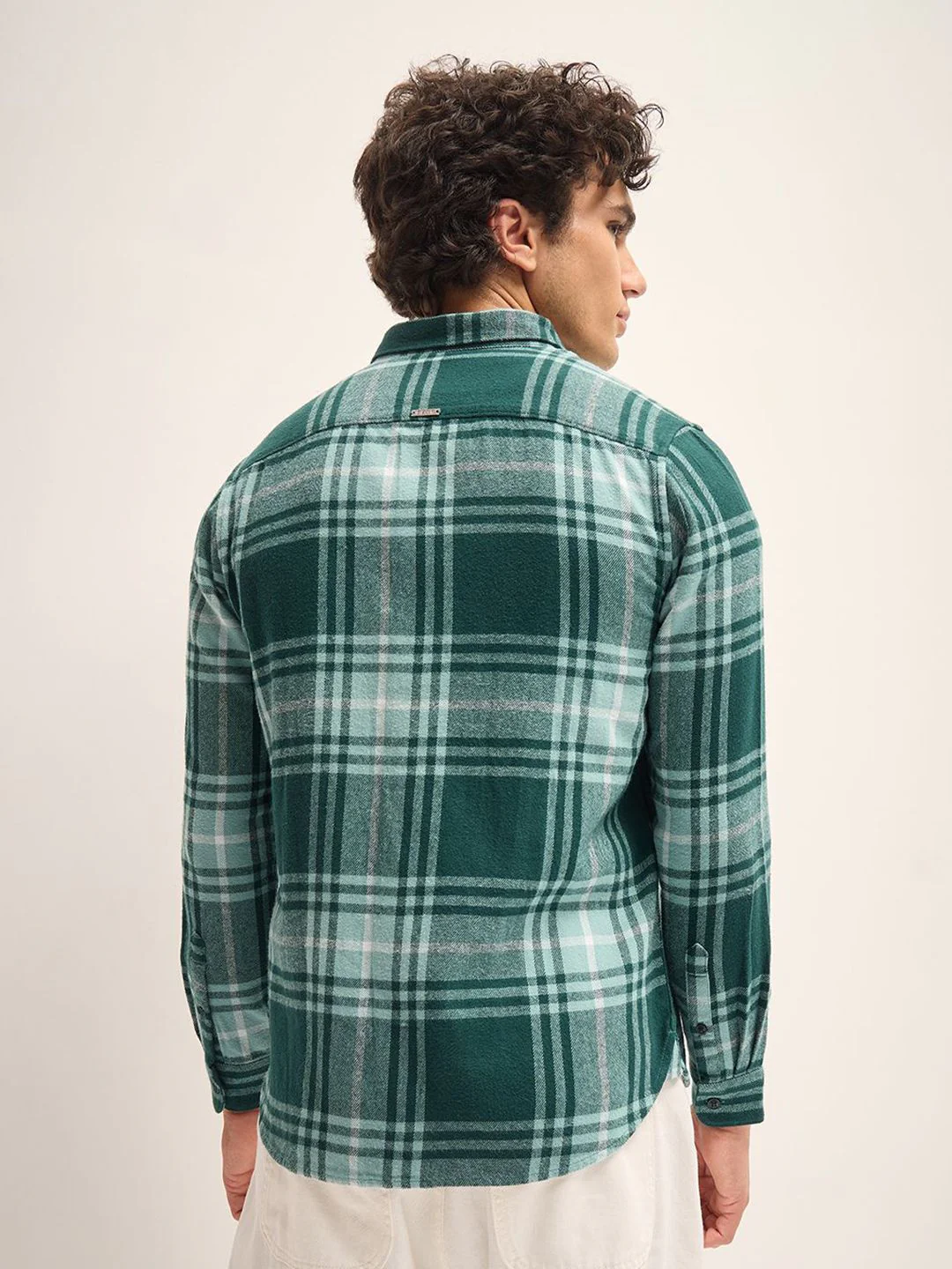 THE BEAR HOUSE Men Slim Fit Tartan Checks Opaque Checked Casual Shirt - Image 5