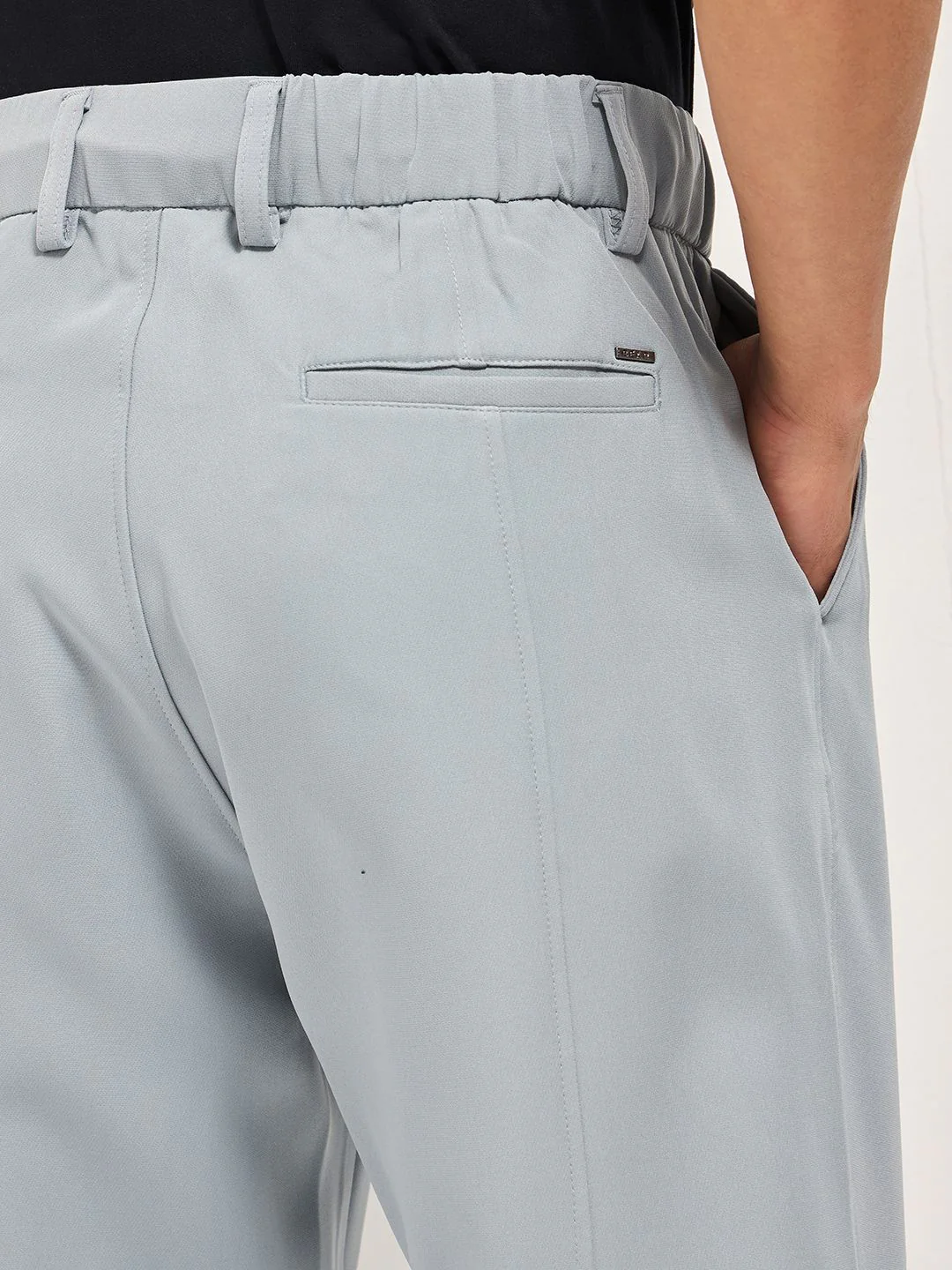 THE BEAR HOUSE Men Solid Baggy Fit Casual Trouser - Image 6