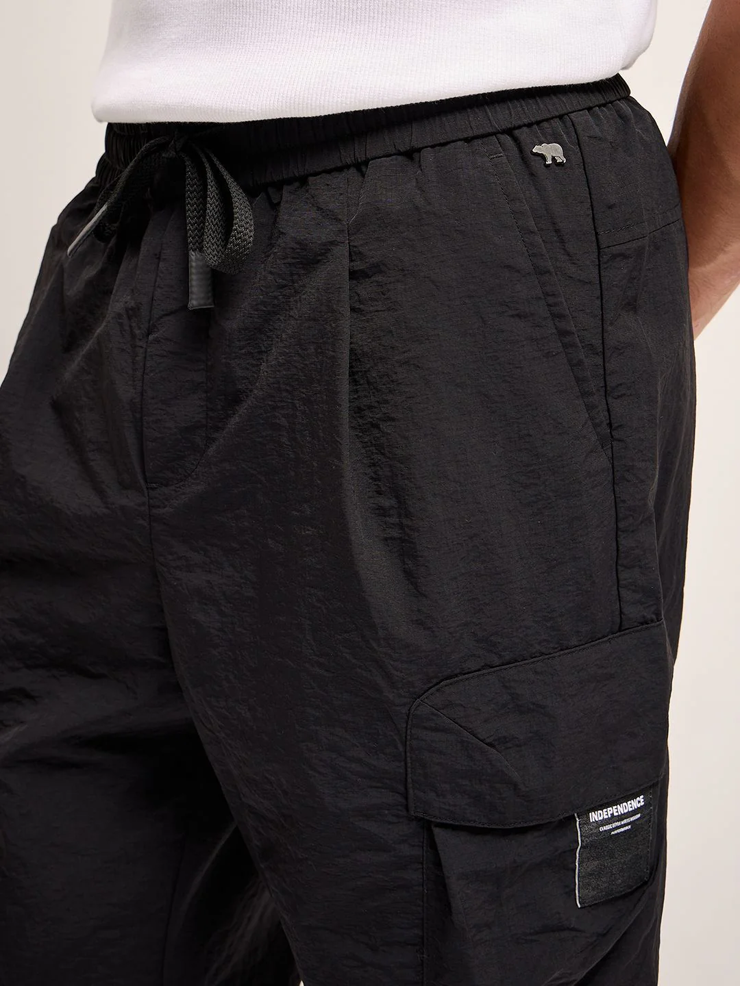 THE BEAR HOUSE Men Solid Cargo Trousers - Image 6