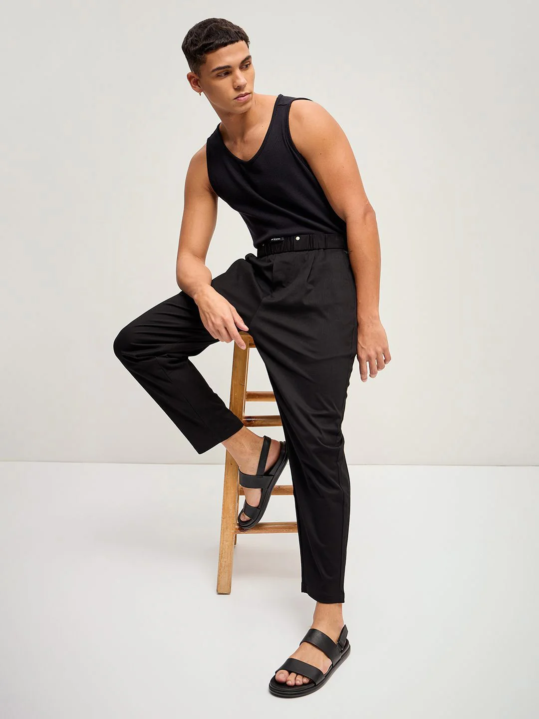 THE BEAR HOUSE Men Solid Regular Fit Trouser - Image 4