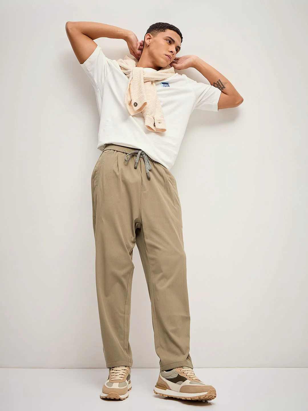THE BEAR HOUSE Men Solid Regular Fit Trouser - Image 5