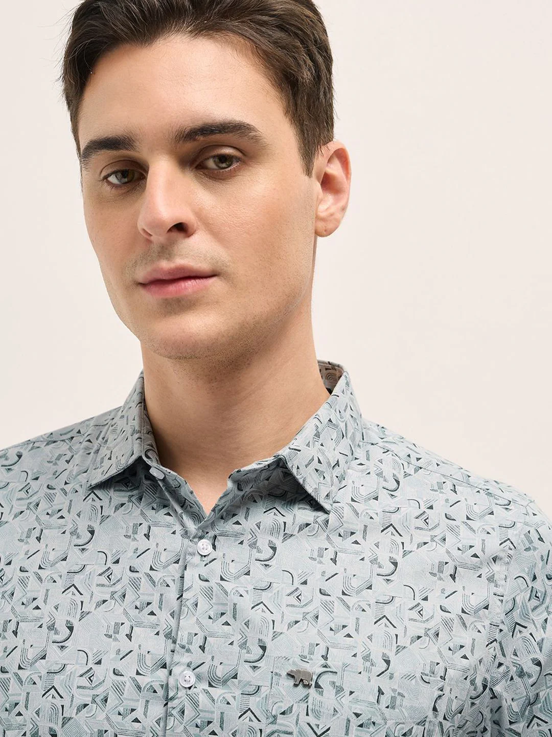 THE BEAR HOUSE Men Spread Collar Abstract Printed Cotton Tailored Fit Formal Shirt - Image 2