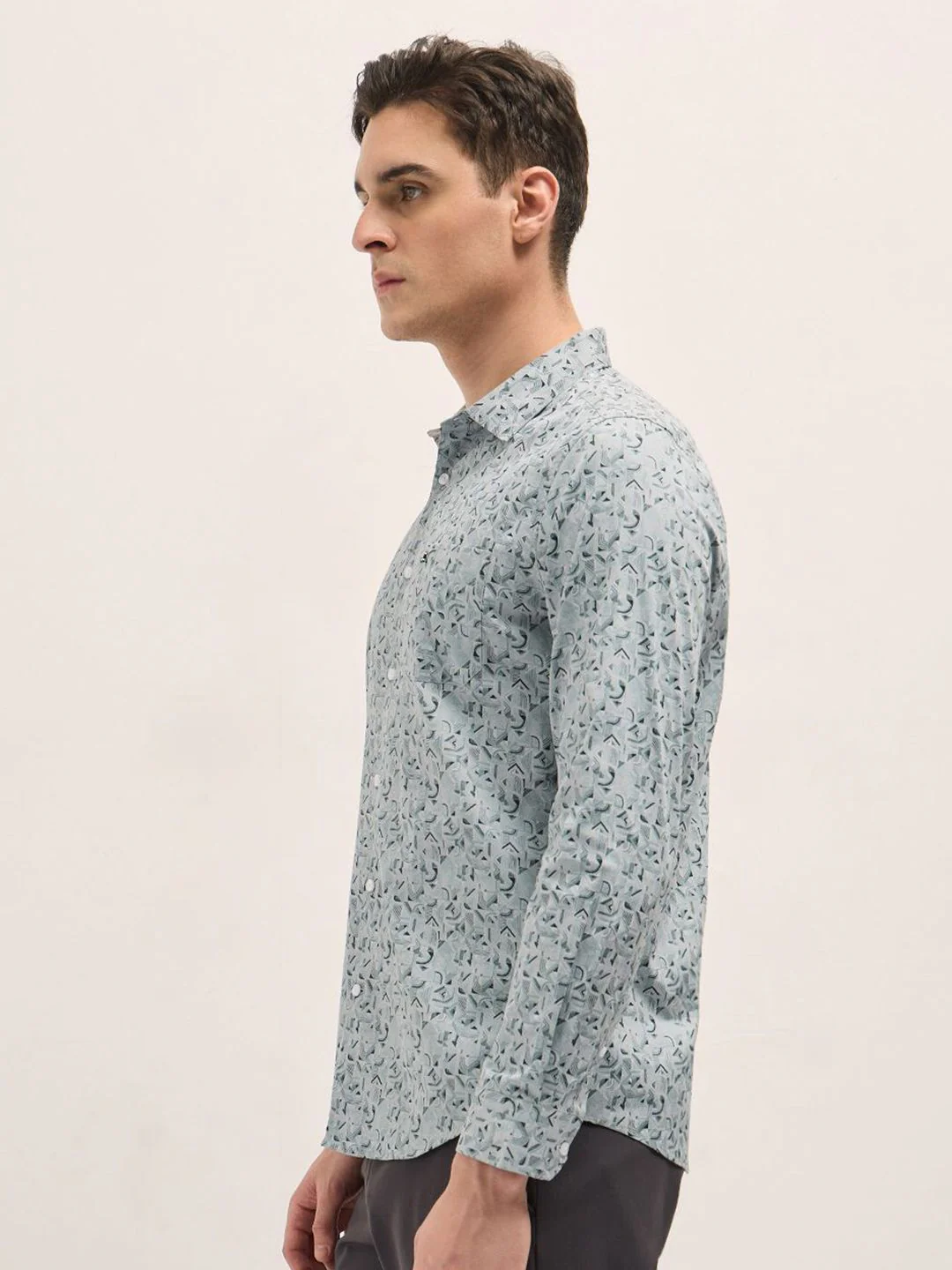 THE BEAR HOUSE Men Spread Collar Abstract Printed Cotton Tailored Fit Formal Shirt - Image 3