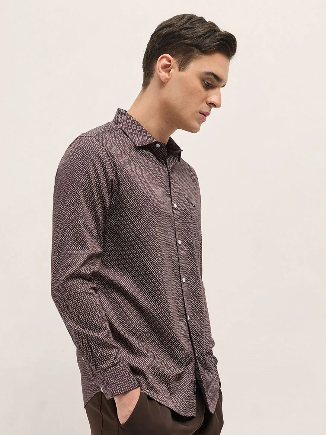 THE BEAR HOUSE Men Spread Collar Geometric Printed Cotton Tailored Fit Formal Shirt - Image 3