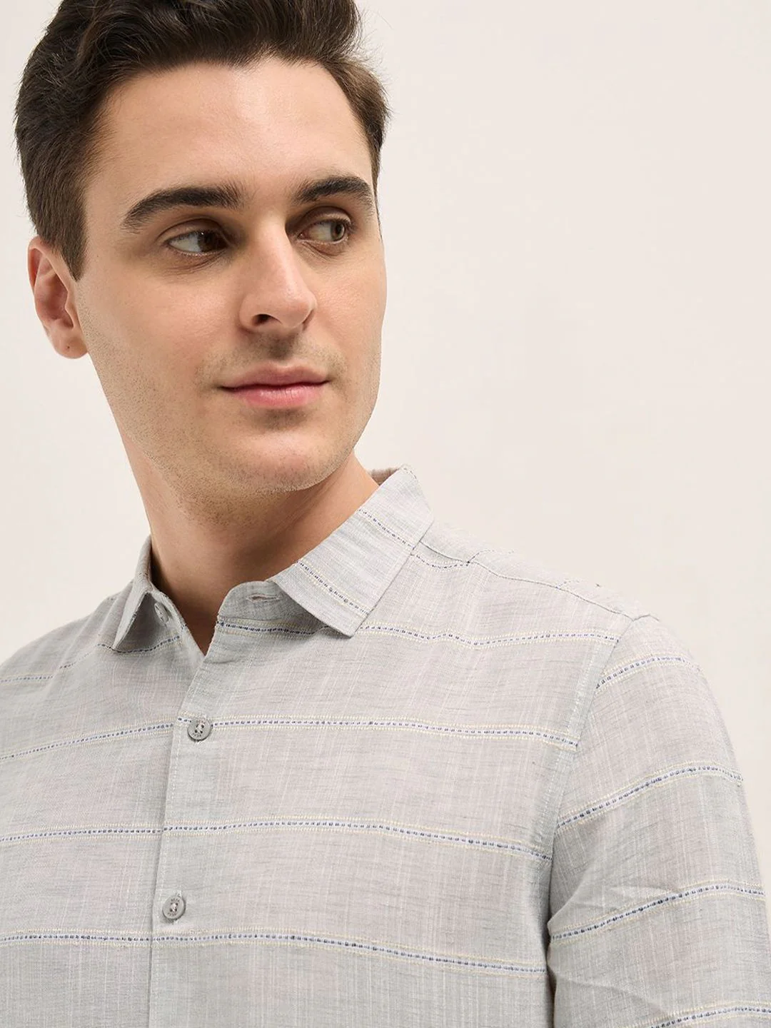 THE BEAR HOUSE Men Spread Collar Horizontal Striped Slim Fit Casual Shirt - Image 2