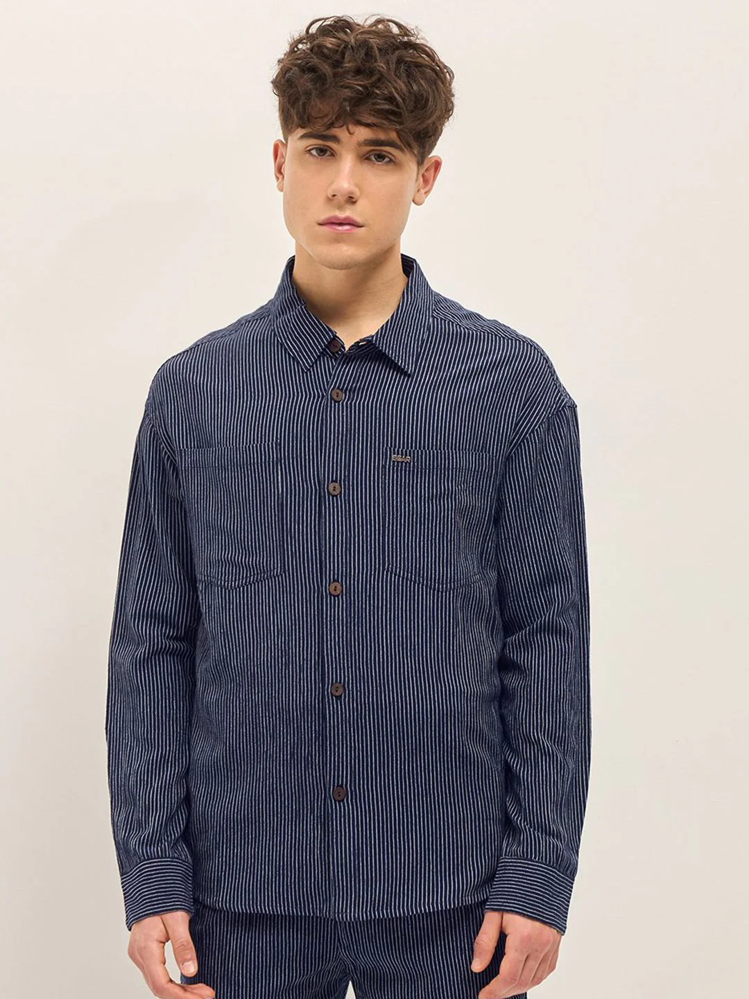 THE BEAR HOUSE Men Spread Collar Pinstripes Striped Casual Shirt - Image 2